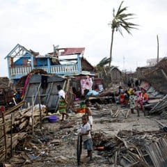 Cyclone Batsirai displaces over 60 000 in Madagascar