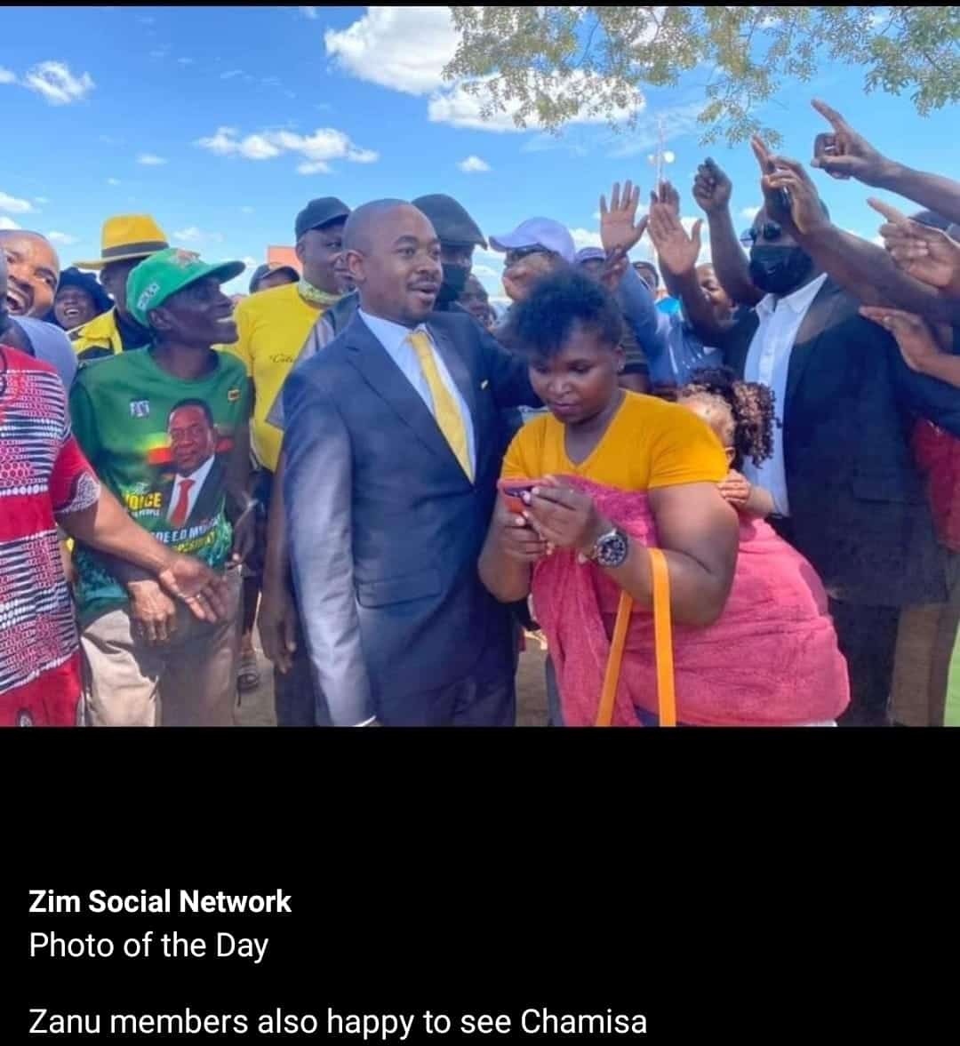 Pictures: Zanu PF supporters meet Chamisa, CCC party members in Gokwe