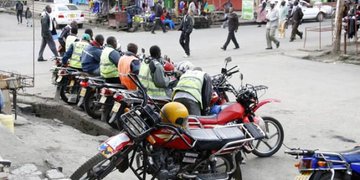 Kenyan bikers strip naked Zim woman on eve of ED’s visit, Kenyatta orders police crackdown