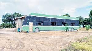 A House Which Looks Like a Bus