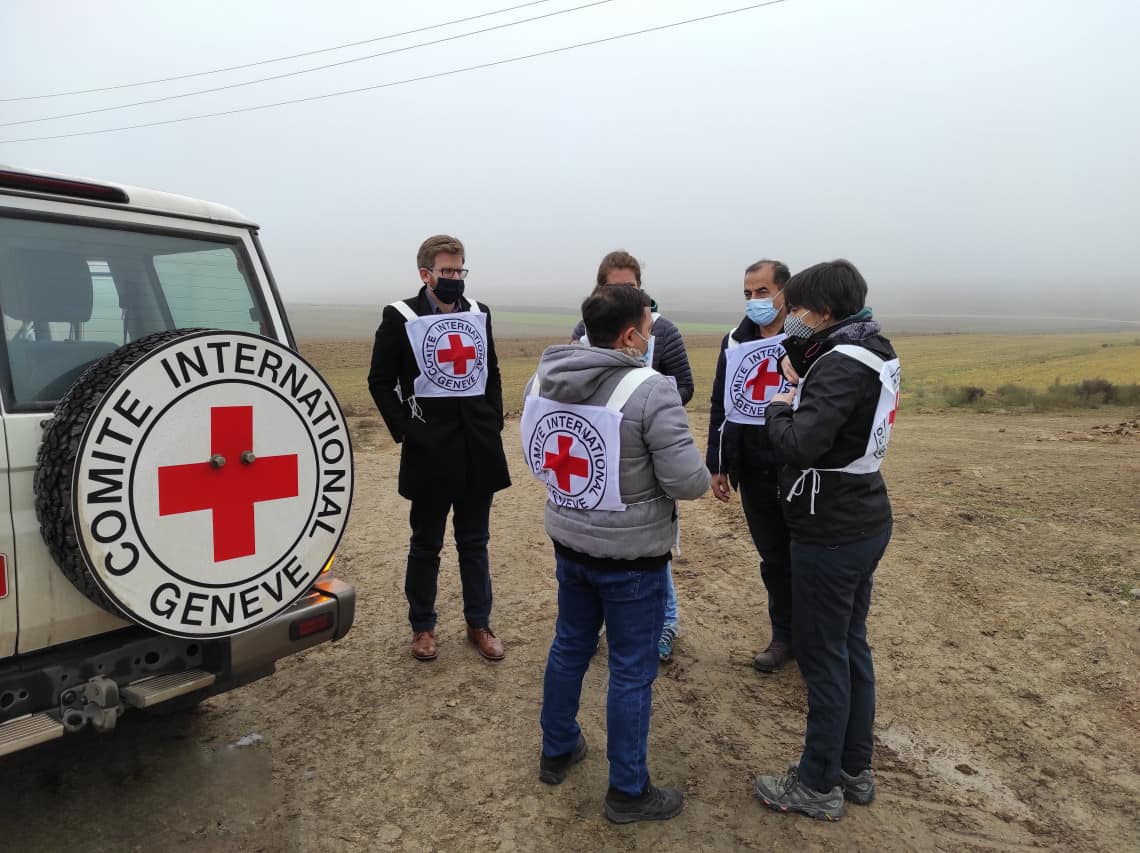 Red Cross bars Ukraine from using its emblem on humanitarian aid vehicles- Zelensky