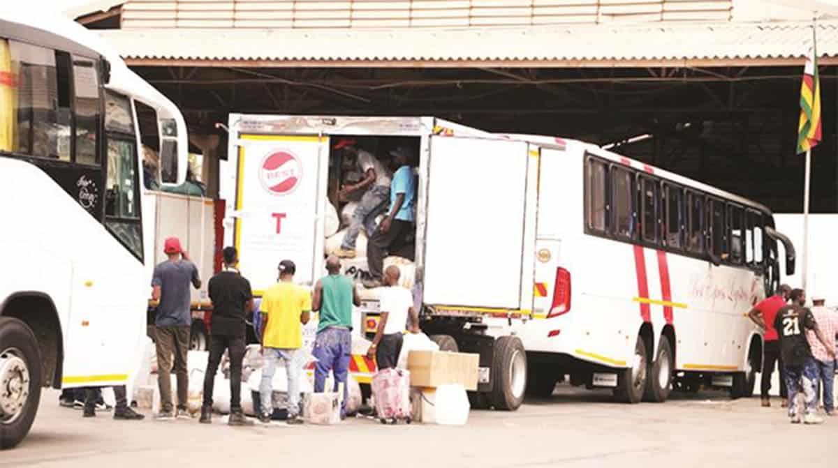 Terrified Zimbabweans in SA send belongings home, as xenophobic fears grip