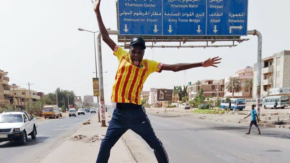 DISTURBING NEWS|| Warriors Number 1 Fan Aluvah Turns To Destitution In Cameroon