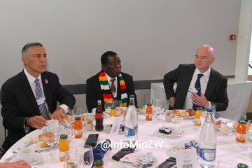 President Mnangagwa co-chairs AfCTA breakfast meeting