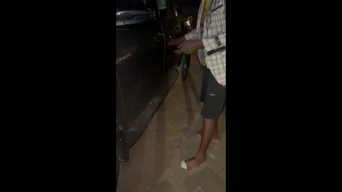 ZVIGUNWE CRAZE|| Watch As Man Exchanges Toe For Toyota Hilux GD6