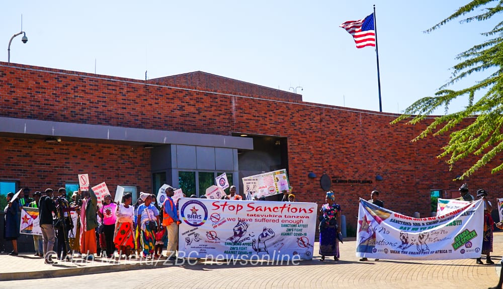 BAAS Members March Against Sanctions At US Embassy… PICTURES