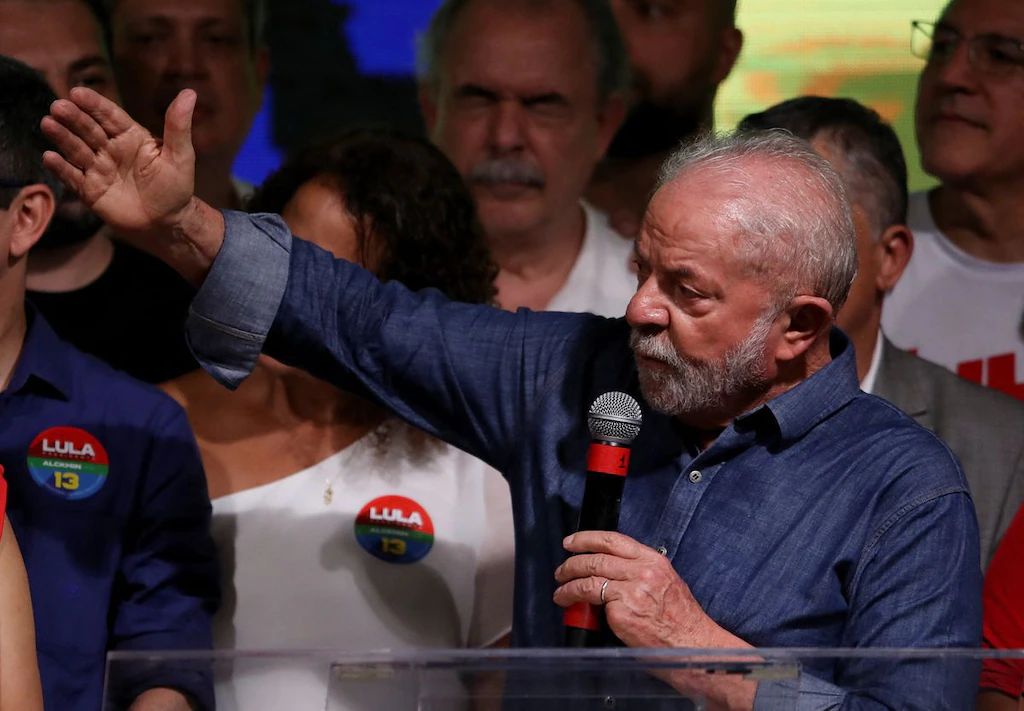 Former Brazilian President bounces back to power