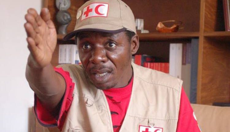 Macheso annoys Mutare police boss, dragged off stage, forced to cancel live show