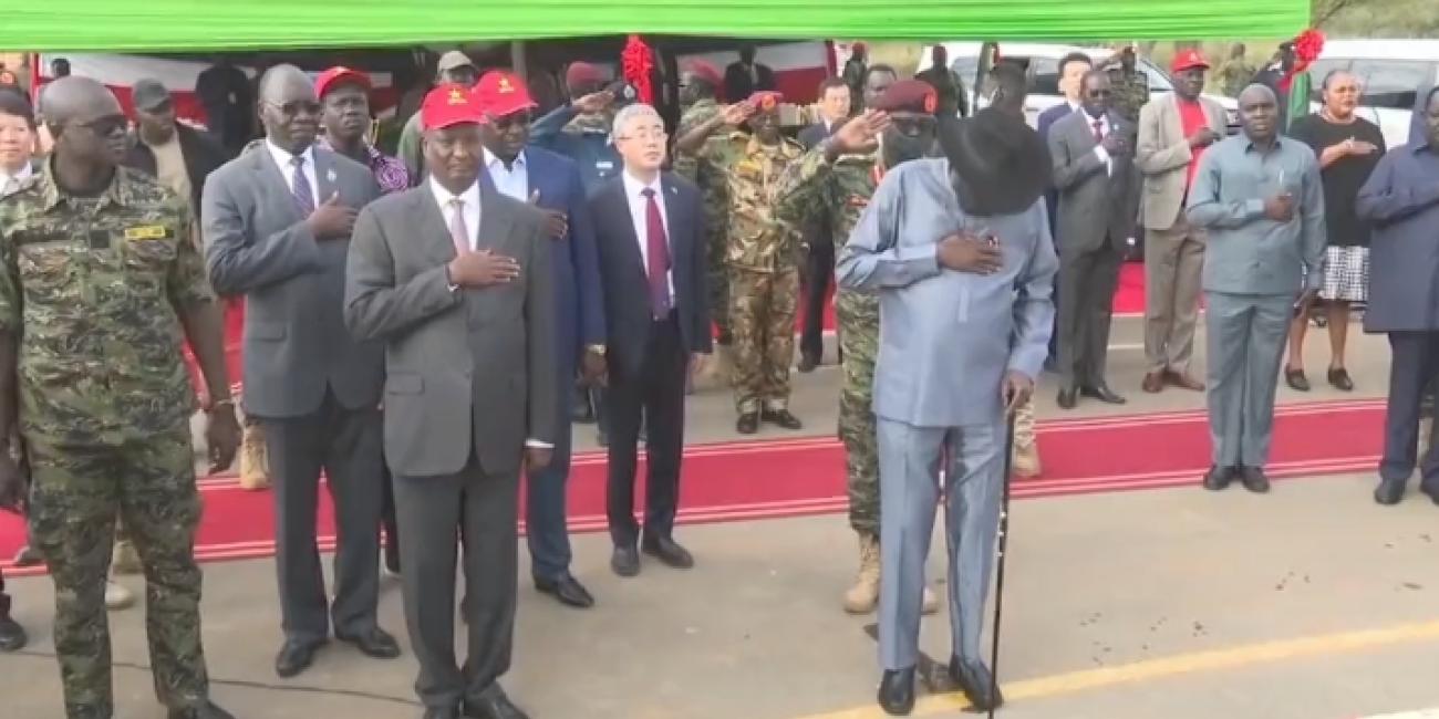 South Sudan President WETS Himself In Public, VIDEO