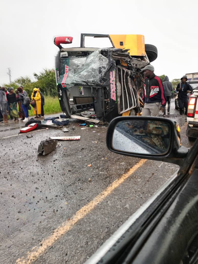 Inter-Africa bus accident kills 2 near Chegutu