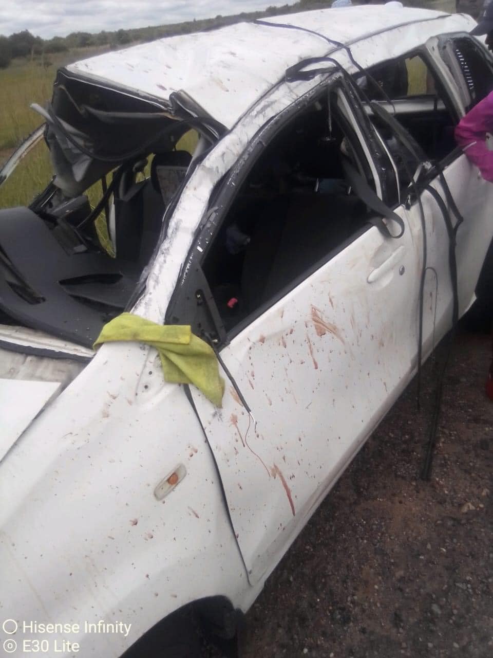 Newly-wed couple travelling from Zimbabwe killed in horror road accident at Kranskop in Limpopo South Africa