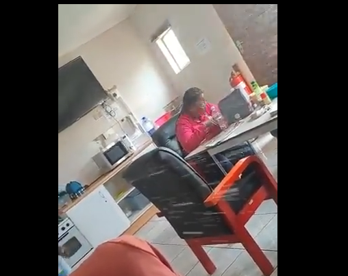 VIDEO, PICTURES: Drama as patient splashes nurses food and faces with urine