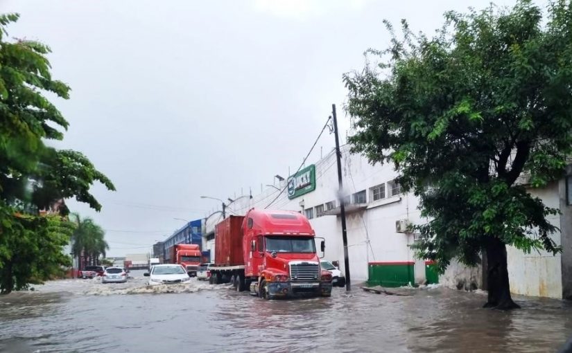 Cyclone Freddy: Goods traffic stopped on main Beira port-Zimbabwe road due to Tropical Storm