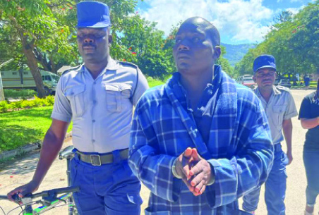 Prolific mubobobo man strikes at Mutare Girls’ High School