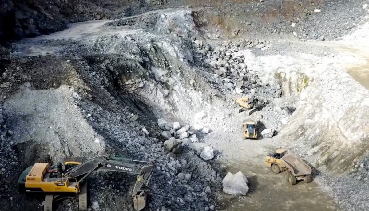 Kamativi mine resumes operations after 30 years