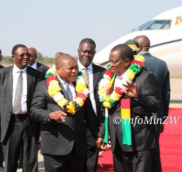Mozambican President jets in