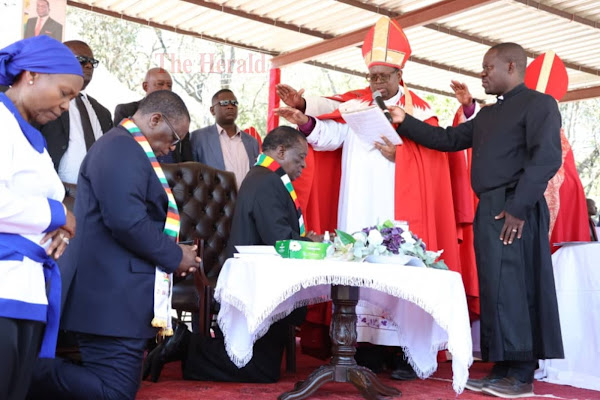 Mnangagwa appeals to  churches to preach peace during elections