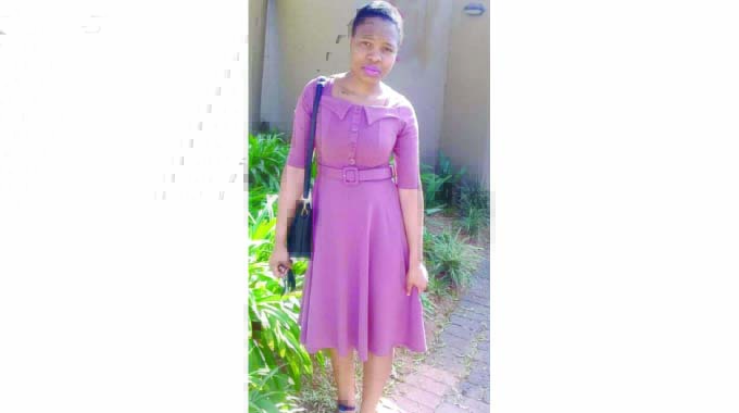 SA based hubby gets lobola refund after wife(25) eloped with her former teacher(47)