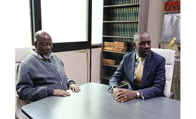 Former Mozambique President Joaquim Chissano meets CCC Presidential candidate Nelson Chamisa