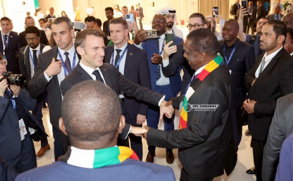 Mnangagwa meets Macron…pictures