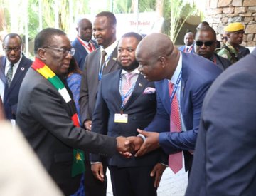 President Mnangagwa returns to Vic Falls