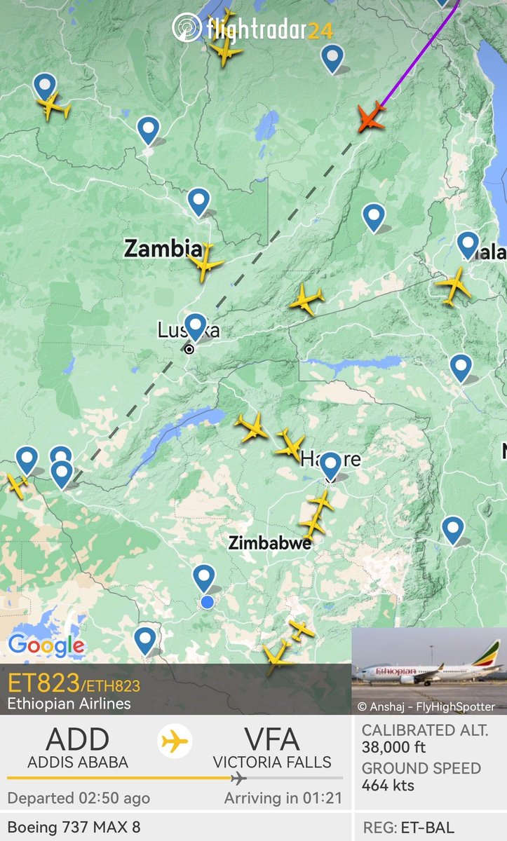 President Mnangagwa’s plane returns to Harare after failing to land  at Victoria Falls Airport due to bomb scare