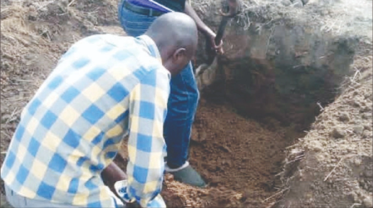 Man murders lover’s ex boyfriend, dumps body in bushy area