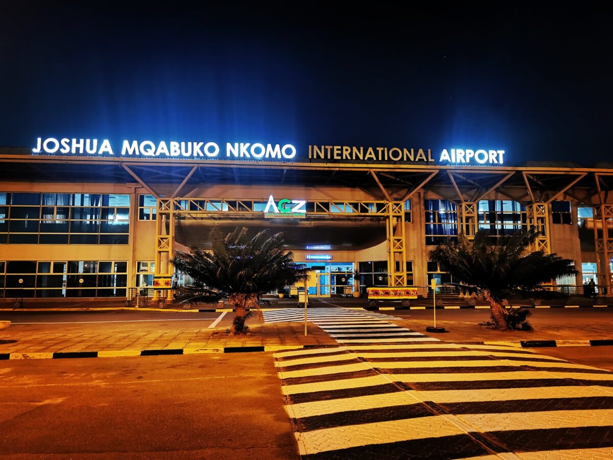 Traveller hangs himself in toilet at JM Nkomo International Airport, leaves suicide note