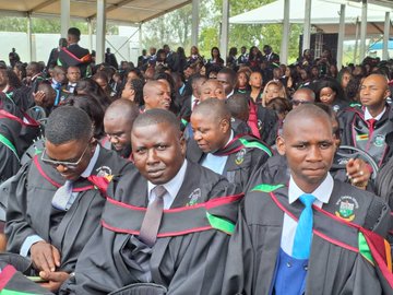 Mnangagwa caps 4465 graduates at GZU